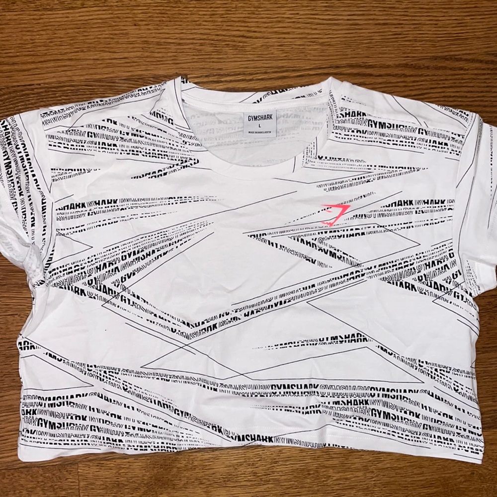 Gymshark Zone Graphic Crop Tee - White/Black